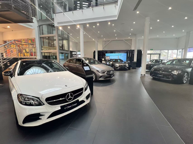 年度回顧與展望｜4000家4S店或?qū)⑼耸?，汽車?jīng)銷商面臨生死關(guān)頭