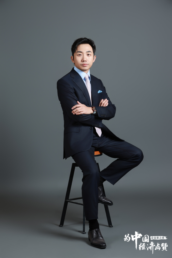向王寧等企業(yè)家致敬，2024企業(yè)家之夜舉行