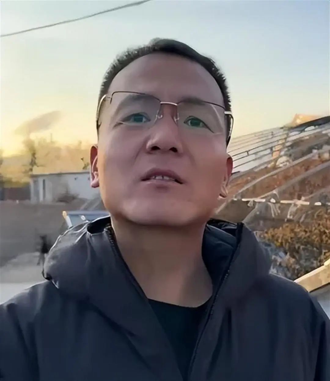 千萬粉絲網(wǎng)紅潘宏賬號(hào)內(nèi)容清空！下架所有視頻