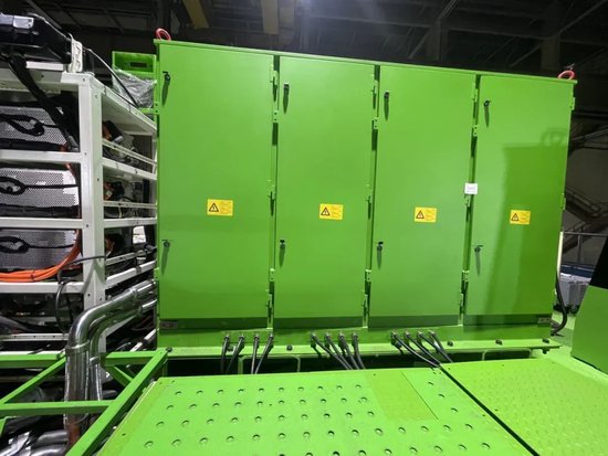 全球首臺(tái)！禾望變頻器助力220T純電動(dòng)礦用自卸車(chē)下線