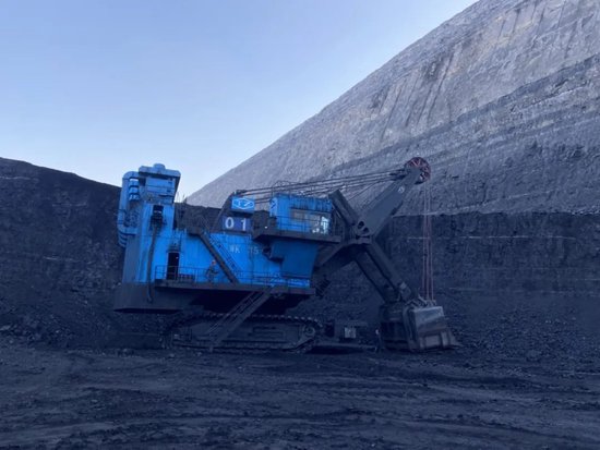 全球首臺(tái)！禾望變頻器助力220T純電動(dòng)礦用自卸車(chē)下線