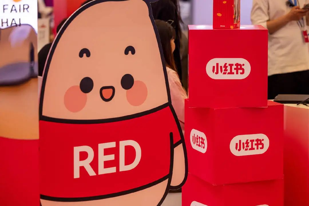 接入DeepSeek，小紅書要謹(jǐn)慎一“點(diǎn)點(diǎn)”