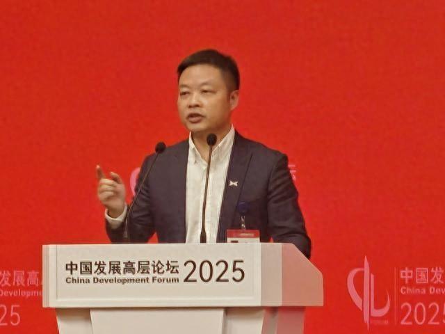 何小鵬：5C跟6C的充電速度會(huì)停留相當(dāng)長時(shí)間，這是非常穩(wěn)定有質(zhì)量的技術(shù)領(lǐng)域